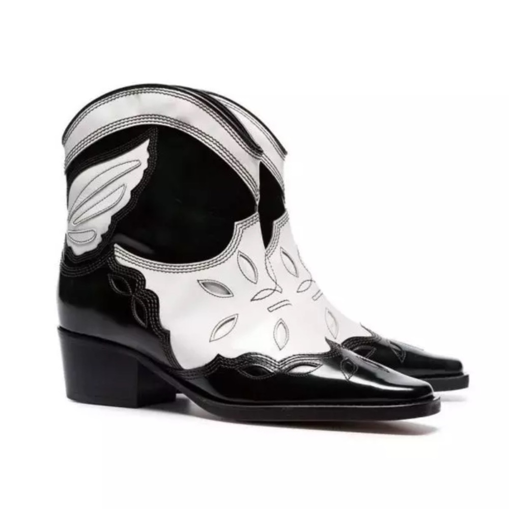 Black and White Western Short Cowboy boots